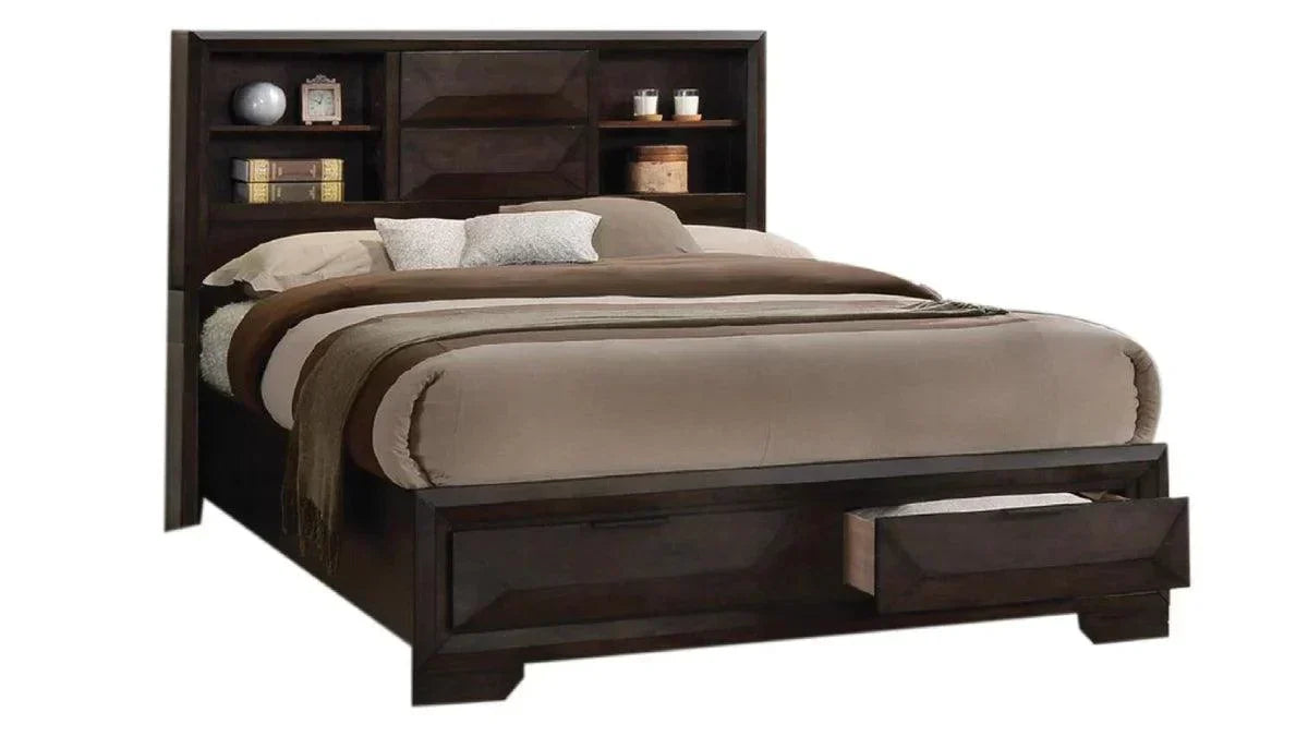 Sloan - Bedroom Set - Royal Living Furniture