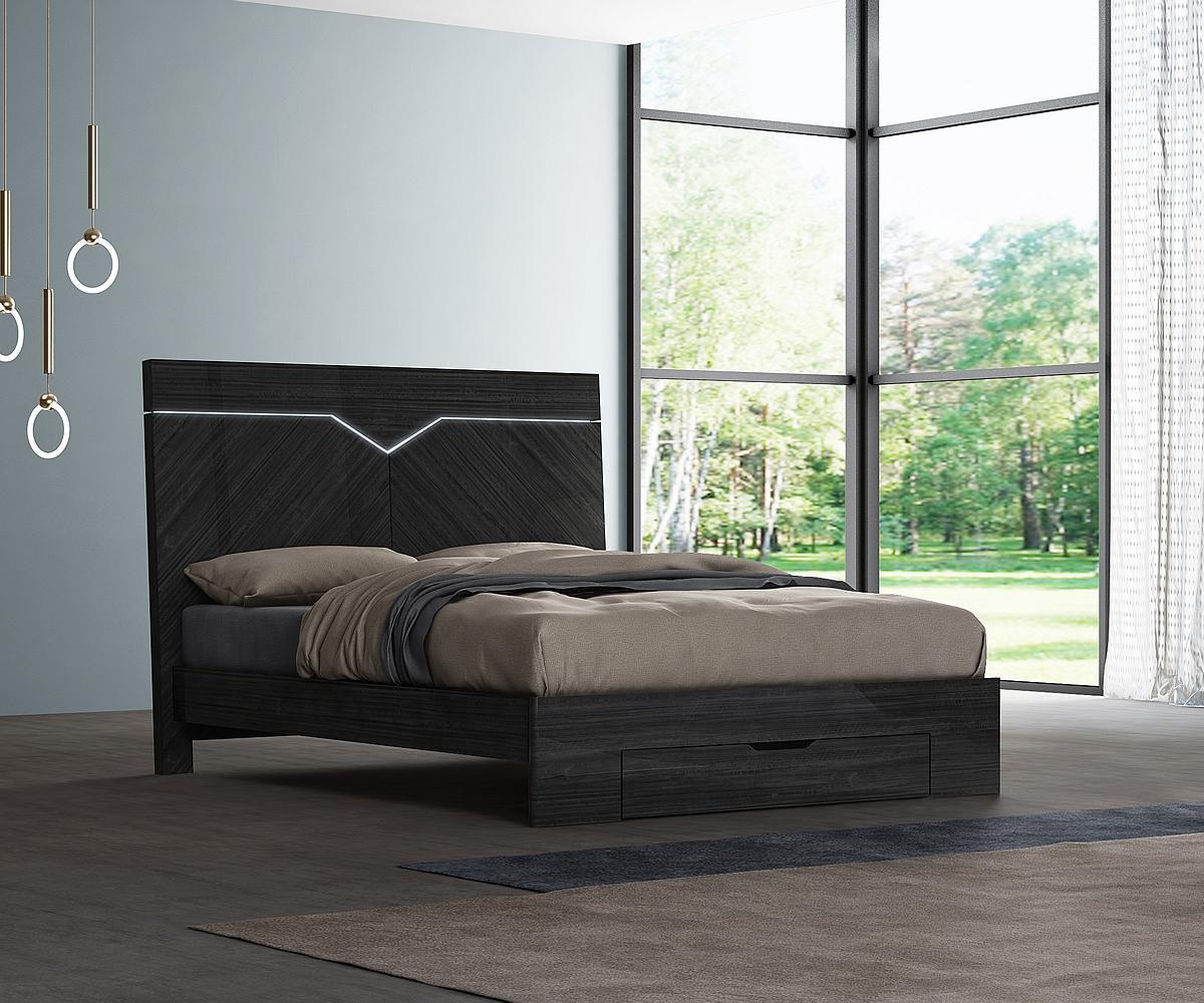 Stark - Lacquer Bed - Royal Living Furniture