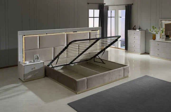 Windsor Bed Room Set - Royal Living Furniture