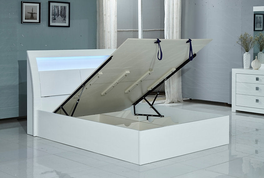 Barcelona Bed - Royal Living Furniture