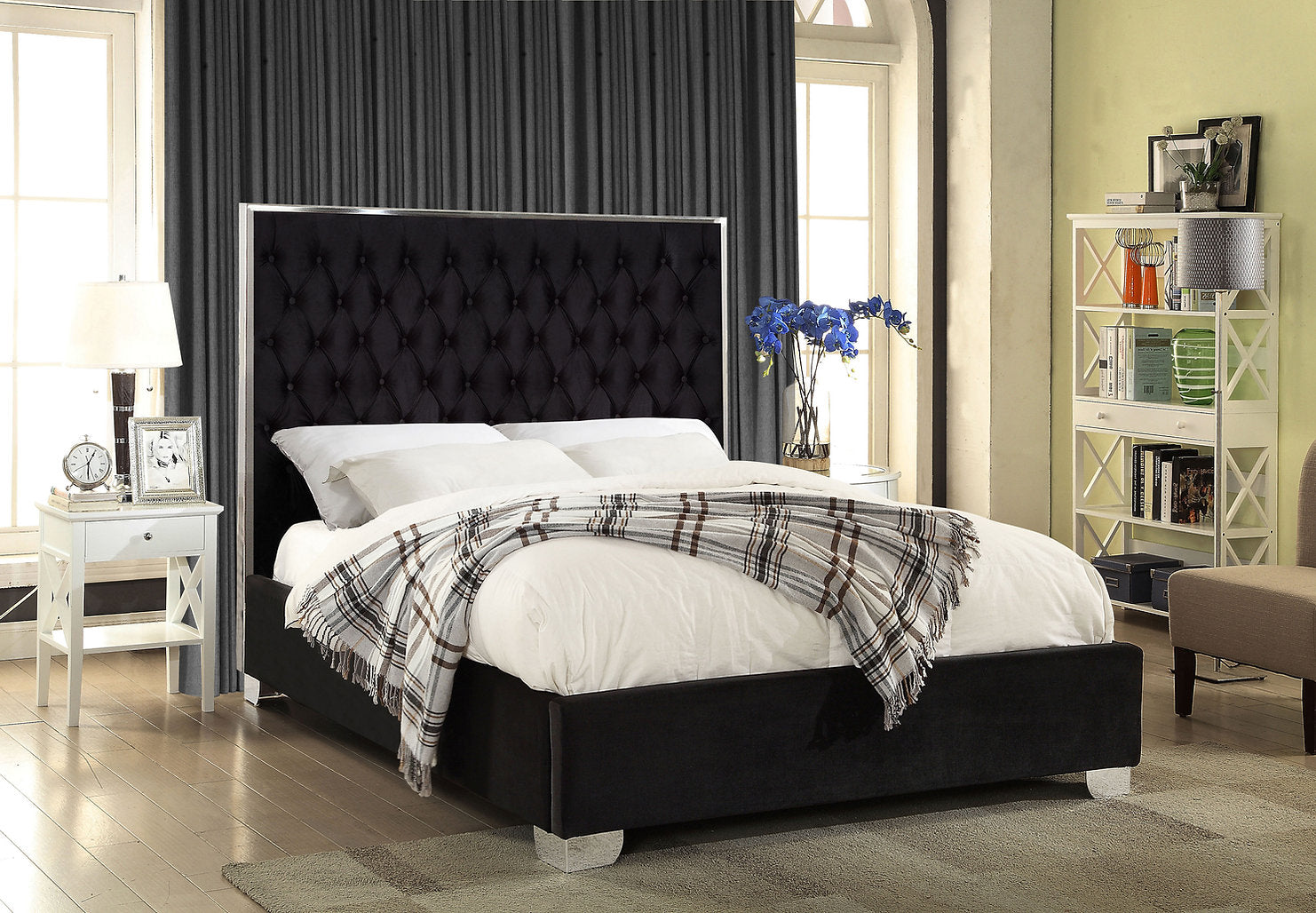 Bed Black-IF 5542 - Royal Living Furniture