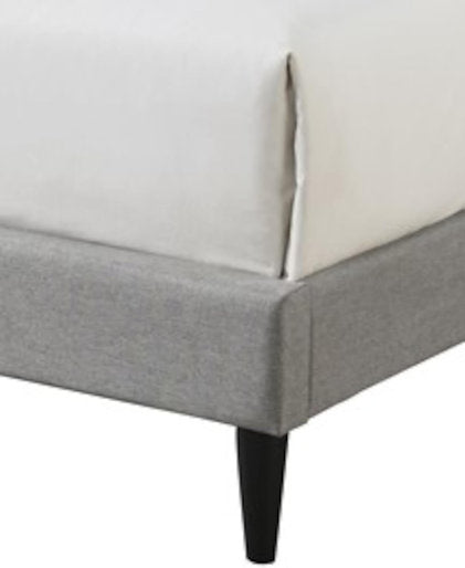 Button Tufted Bed - IF 5270 - Royal Living Furniture